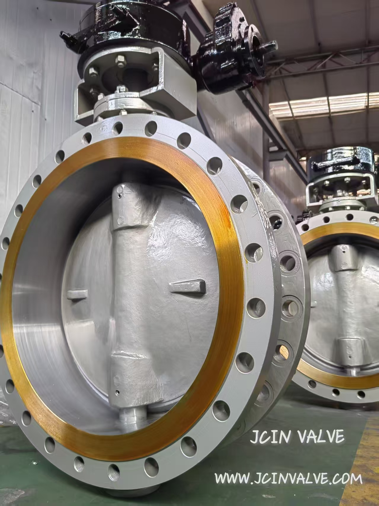 Triple offset butterfly valve 